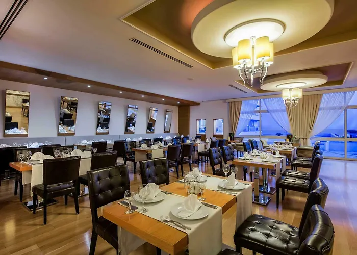 Cratos Premium Hotel, Casino, Port & 5*