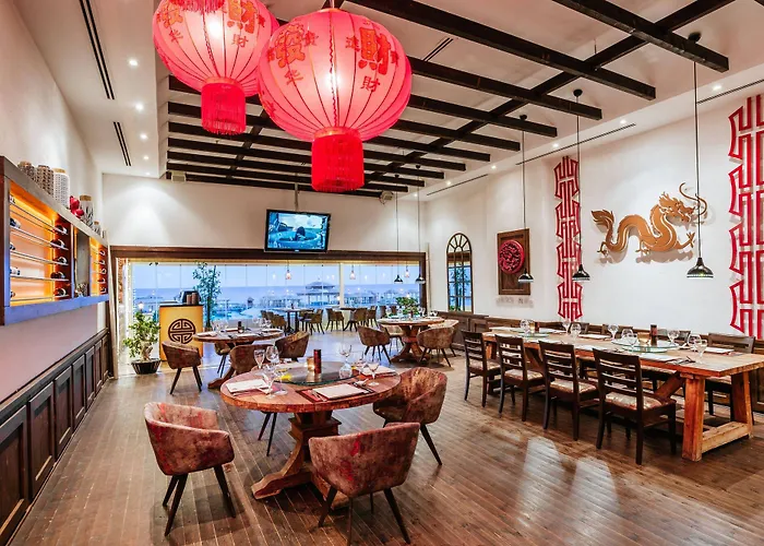 Cratos Premium Hotel, Casino, Port &