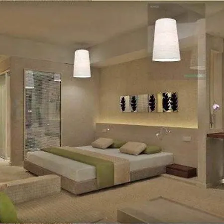 Cratos Premium Hotel, Casino, Port & Kazaphani