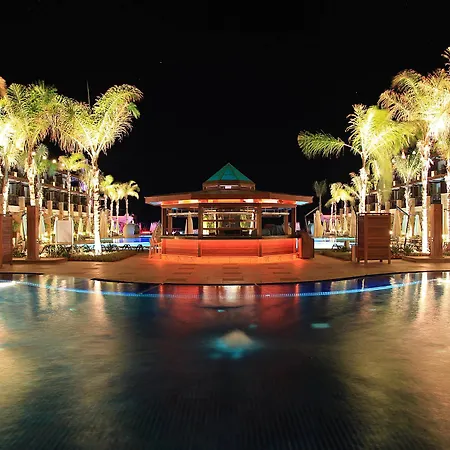 Cratos Premium Hotel, Casino, Port & 5* Kazaphani