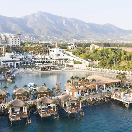 Hotel Cratos Premium Hotel, Casino, Port &