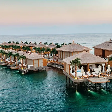 Cratos Premium Hotel, Casino, Port & 5* Kazaphani