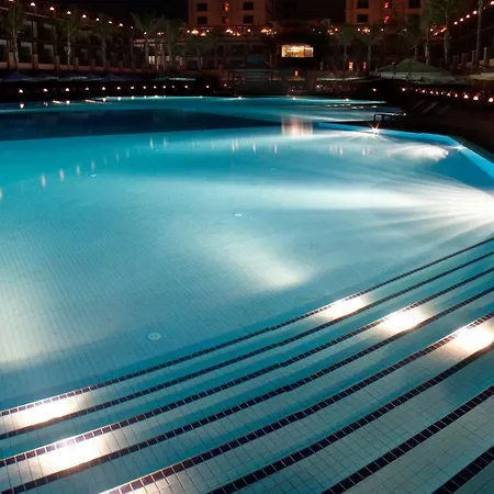 Hotel Cratos Premium Hotel, Casino, Port &