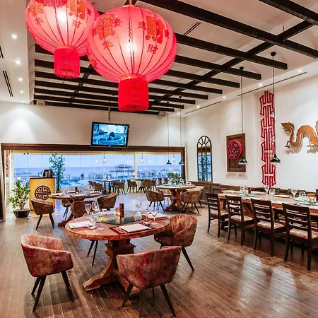 Cratos Premium Hotel, Casino, Port &