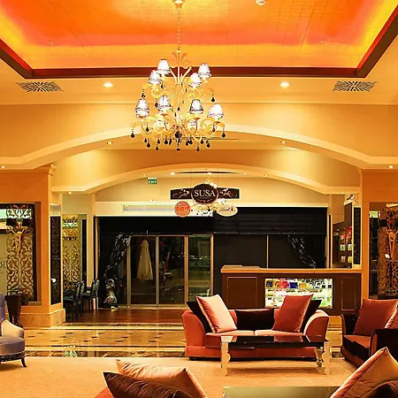 Cratos Premium Hotel, Casino, Port & Kazaphani