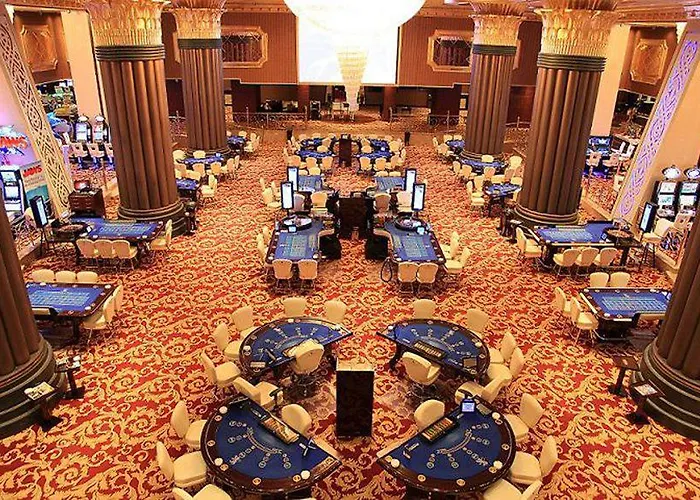 Cratos Premium Hotel, Casino, Port & 5*