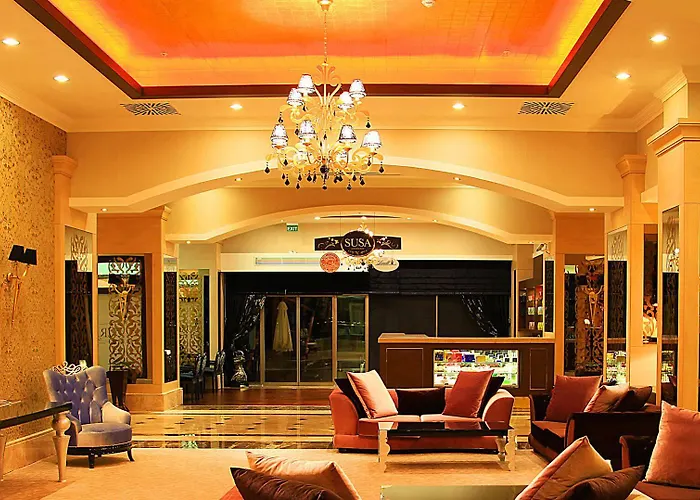 Cratos Premium Hotel, Casino, Port & Kazaphani